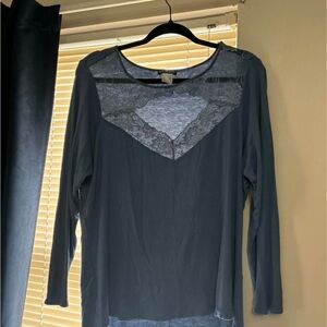 VENUS Lace Accent Long Sleeve Top - Dark Gray